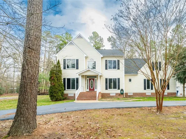 11911 Beechwood Forest Dr, Chesterfield, VA 23838