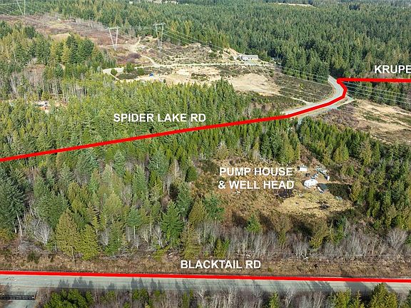 3rd image of 815 Spider Lake Rd