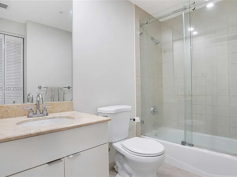 801 Brickell Key Blvd #2210 — Photo 33