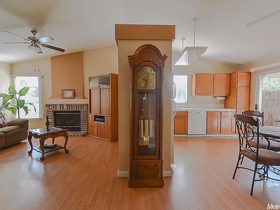 4th image of 770 Cherry Hills Ct