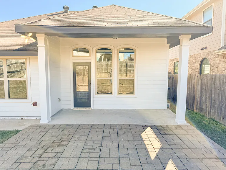 3407 Castleton Dr — Photo 28