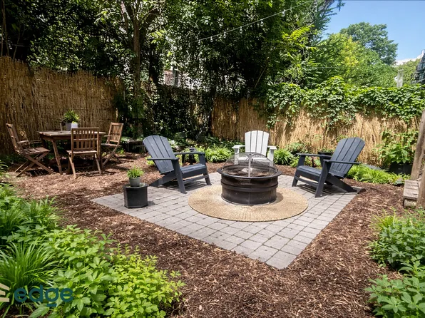 401 Suydam Street image 1 of 10