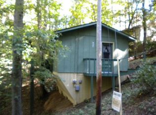 258 Forest Cove Rd, Franklin, NC 28734