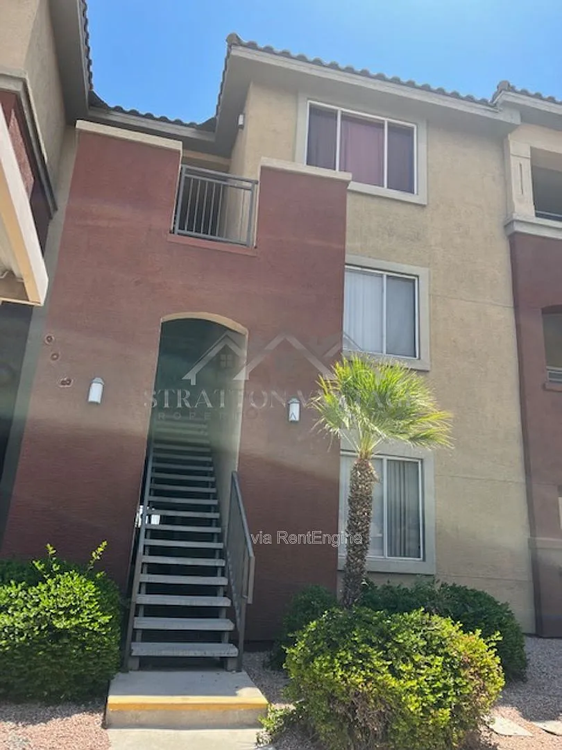 Building Photo - 5401 E Van Buren St #3095