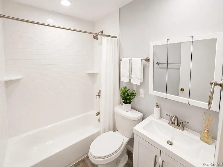 11 Laramie Ct #L11 — Photo 10