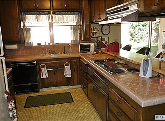 4th image of 17971 Allegheny Dr
