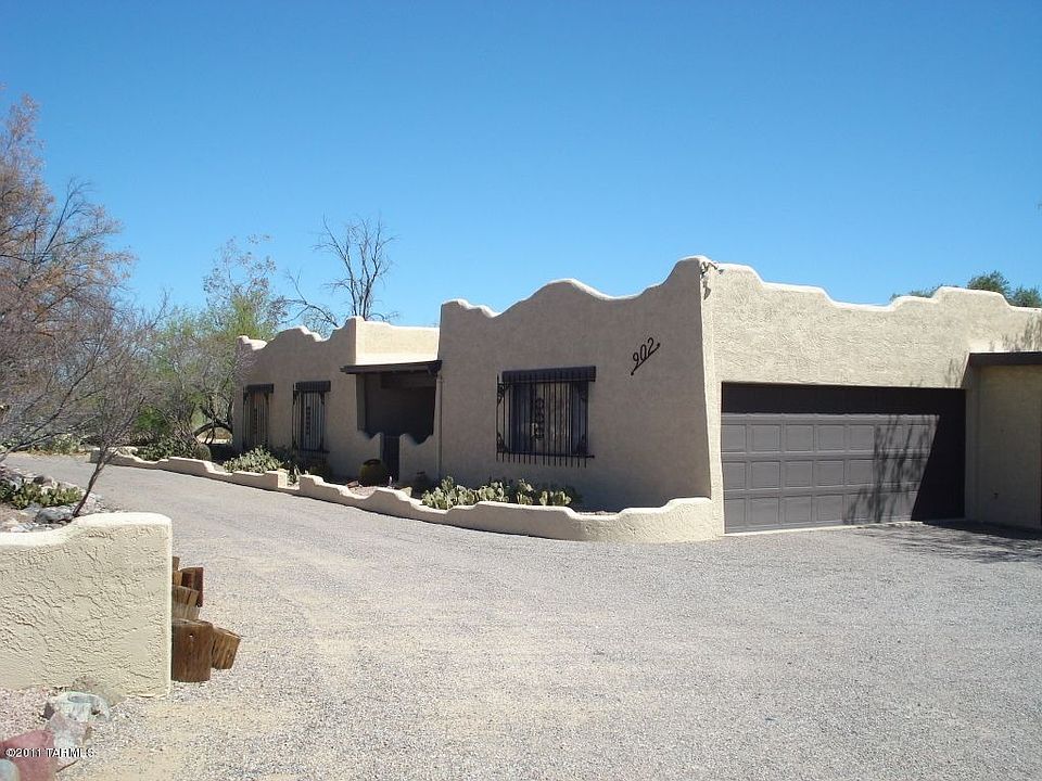 1st image of 902 W Calle De Marzo