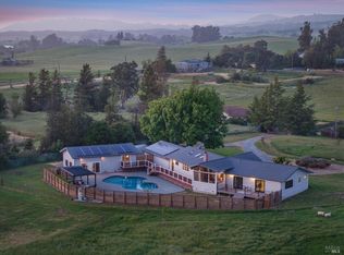 1568 Old Adobe Rd, Petaluma, CA 94954