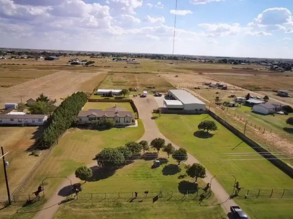 2811 Woodrow Rd, Lubbock, TX 79423