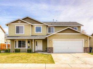 509 Mount Adams St, Moxee, WA 98936