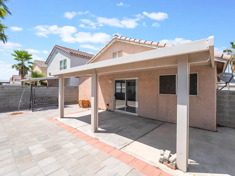 325 Silverado Pines Ave — Photo 15