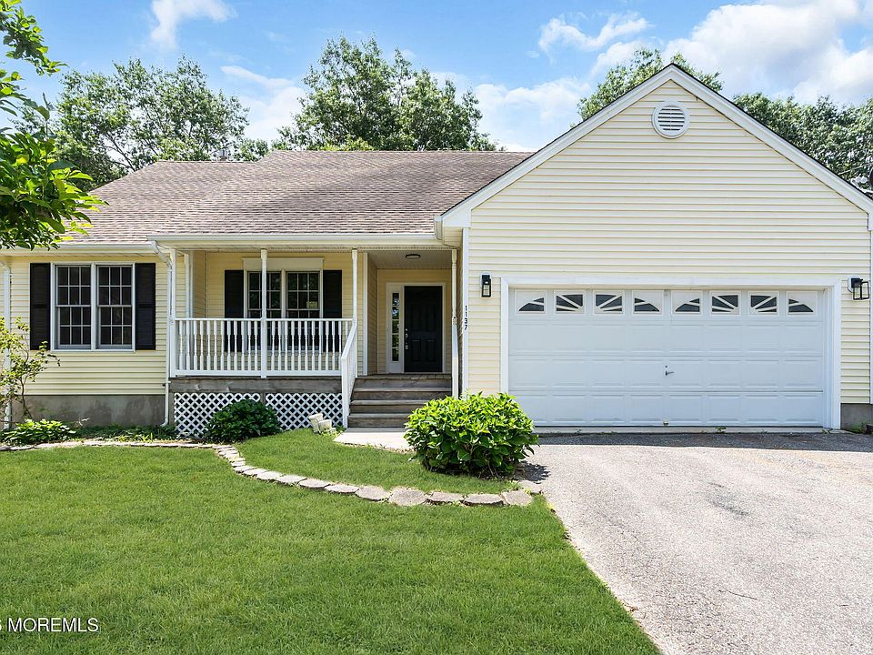 1st image of 1137 Hawser Avenue