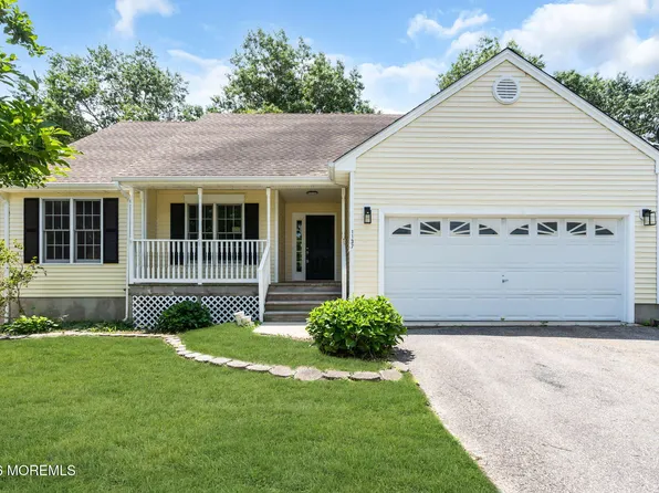 1137 Hawser Avenue, Manahawkin, NJ 08050