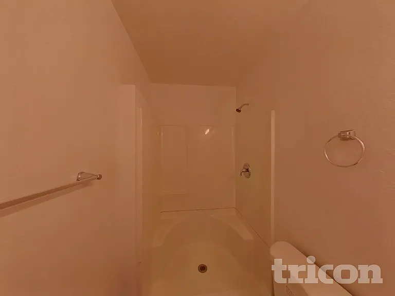 5802 W Coolidge St — Photo 11