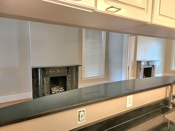 5th image of 2030 Rutger St Floor 1