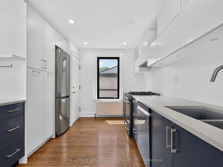 27 Saint Johns Rd — Photo 10