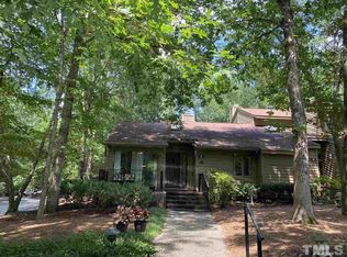 15 Pinnacle Rd, Durham, NC 27705