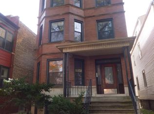 2419 W Gunnison St #3, Chicago, IL 60625