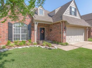 3004 W Detroit St, Broken Arrow, OK 74012