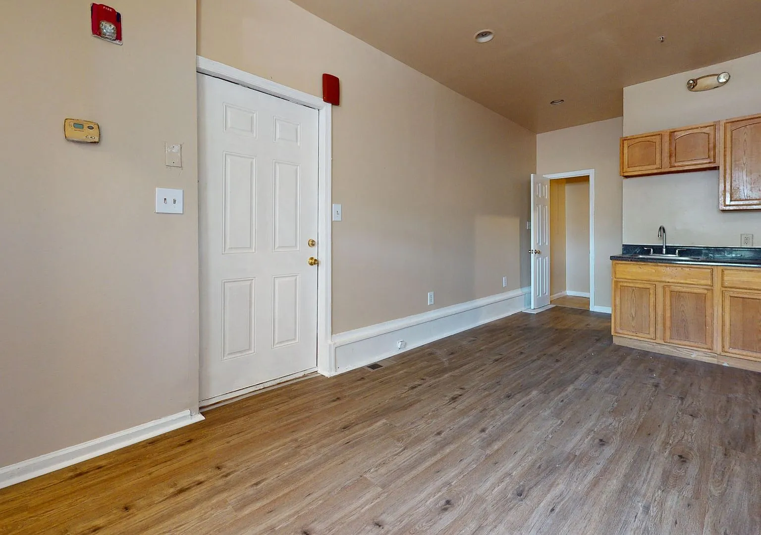5021 Germantown Avenue — Photo 2