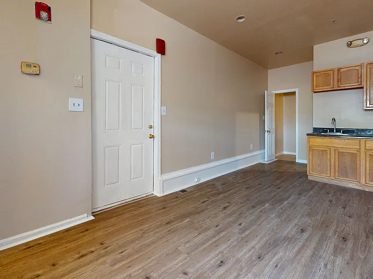 5021 Germantown Avenue — Photo 2