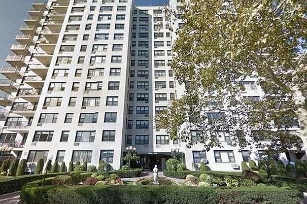 2nd image of 1360 Ocean Pkwy APT 11G