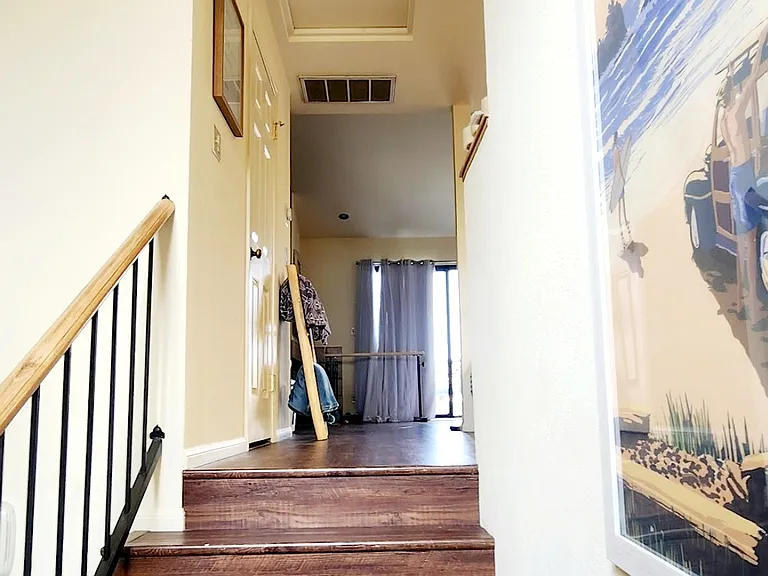 830 N Juanita Ave #4 — Photo 13