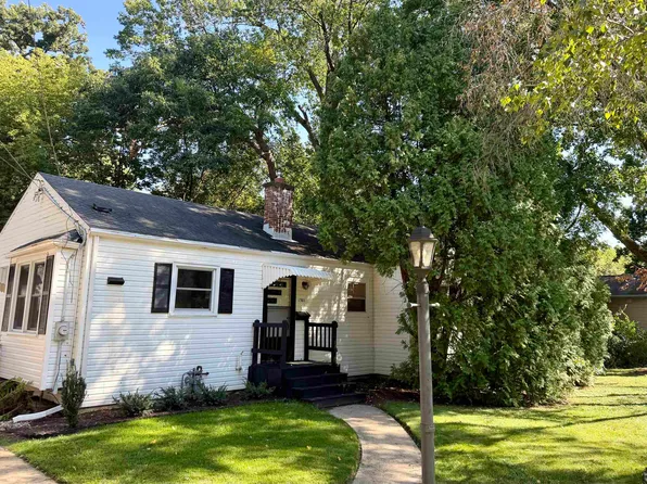 1501 Winslow Ln, Madison, WI 53711