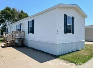 1010 Reservation Rd #H09, Hays, KS 67601