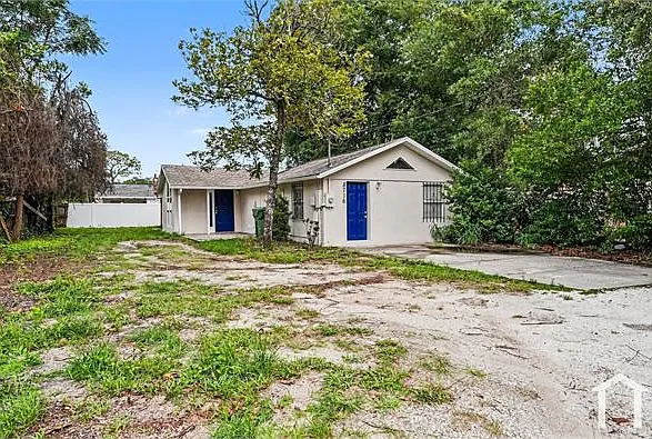 8716 N Blvd — Photo 3