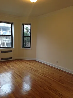 Rented by Jose Mendez, LREB | media 20