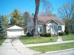 1422 E Fremont St, Appleton, WI 54915