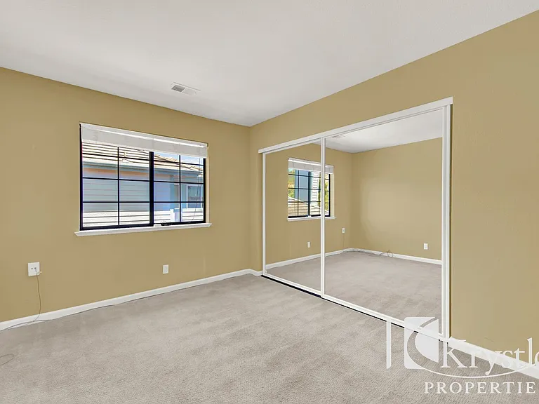 152 Chesapeake Dr — Photo 25