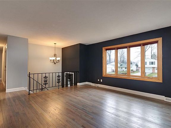 3rd image of 5642 Marine Pkwy