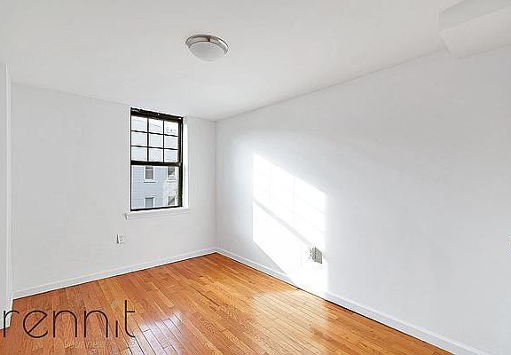 4th image of 264 Himrod St APT 3L