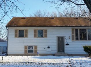 22505 Yates Ave, Sauk Village, IL