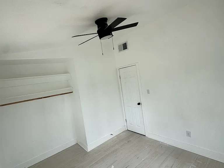 903 Evergreen Dr — Photo 9