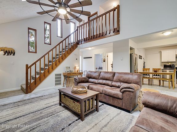 5th image of 9517 Jasmine Dr