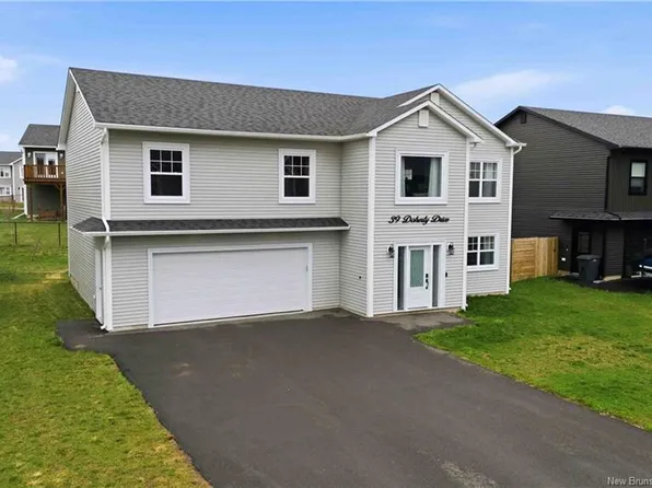 39 Doherty Dr, Oromocto, NB E2V 0M1