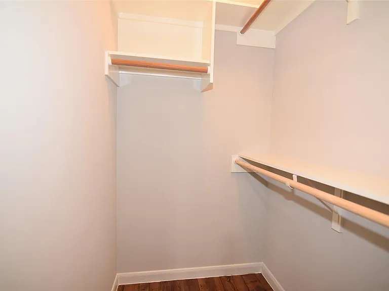 6807 Turtlewood Dr — Photo 13