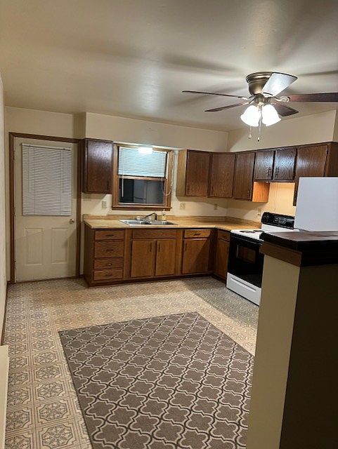 1st image of 49 Little St