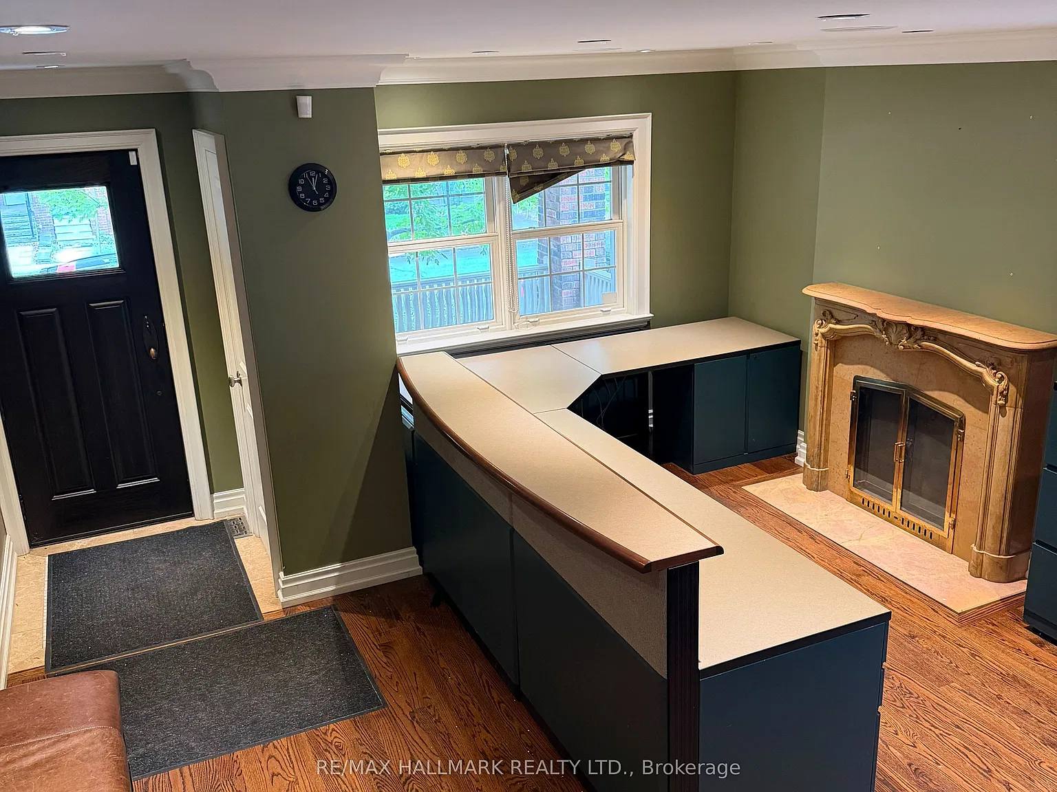 3 bed, $6,000 — Photo 4