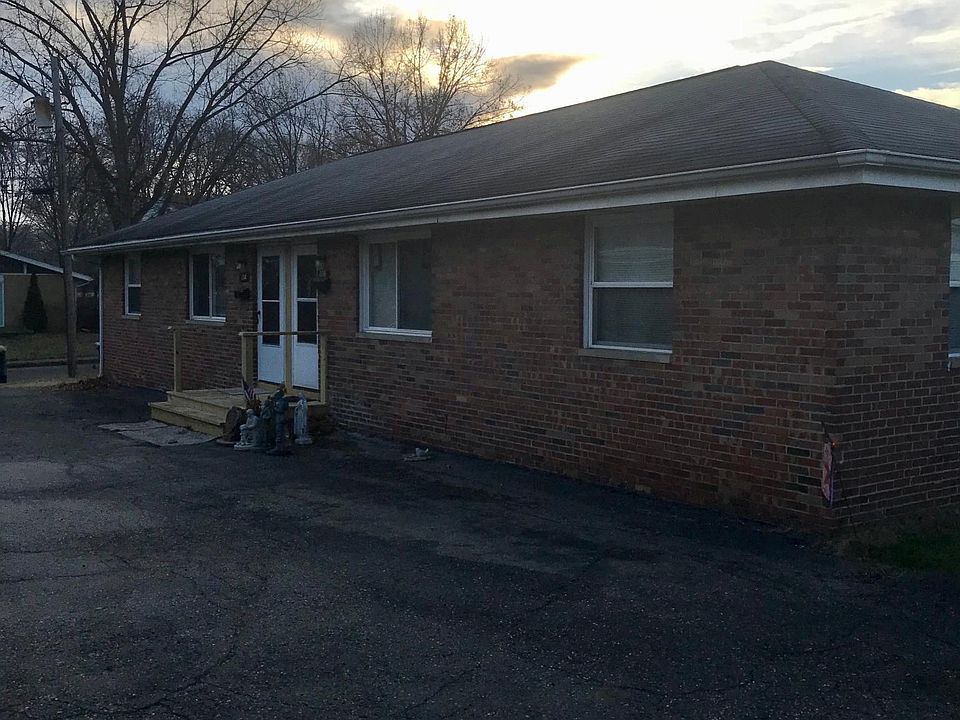 1st image of 206 Kenwood Ave
