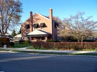 801 Buttonwood St, Norristown, PA