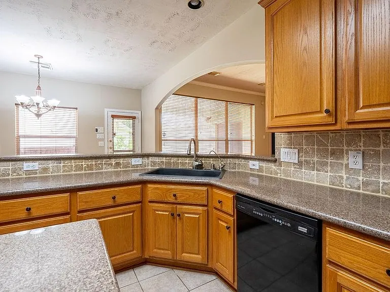 12502 Boxwood Way Ln — Photo 16