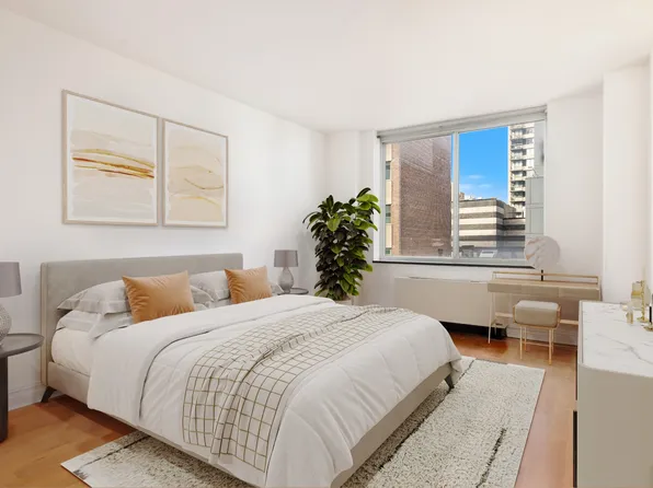 401 East 60th Street 5F image 3 of 14