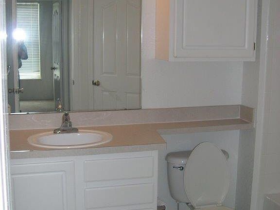 5th image of 8921 Legacy Ct APT 18-206
