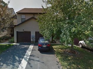 306 Longwood Dr #306, Manalapan, NJ 07726