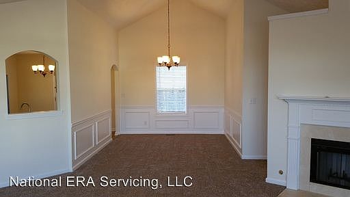 4th image of 860 Walkingstick Dr