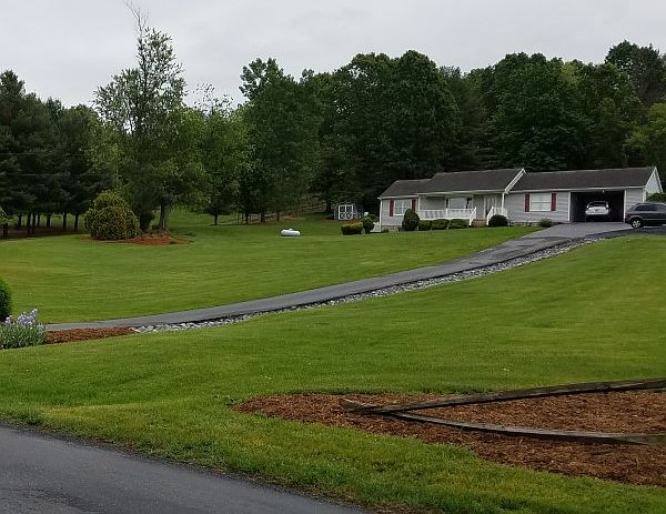 Message (540)292-1451 to view